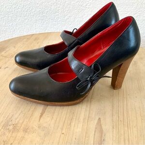NaNa Black and Red Mary Jane Style Heels